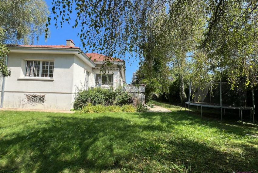 A VENDRE MAISON DE VILLE BELFORT 5 chambres-jardin cloturé