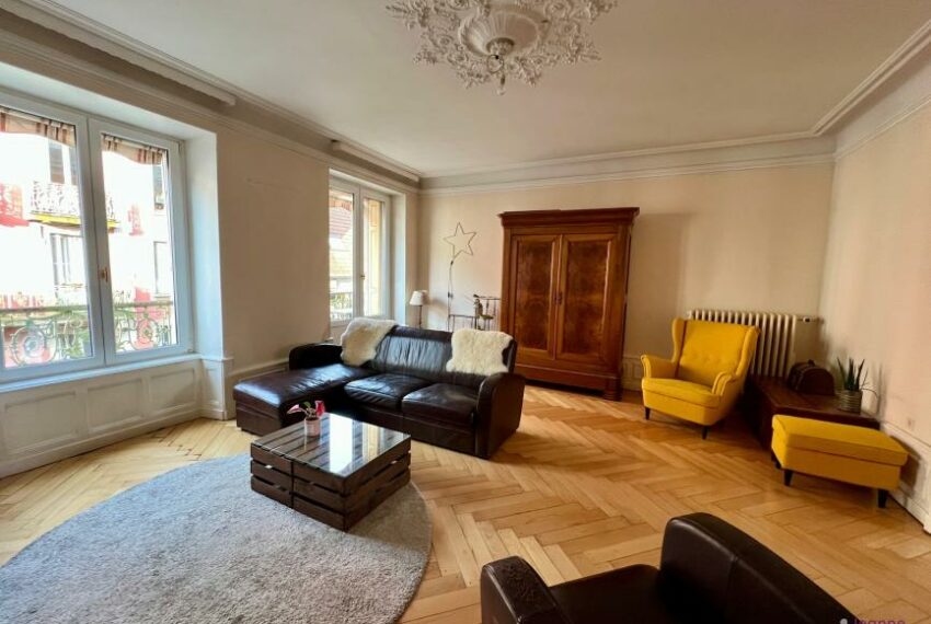 A VENDRE BELFORT APPARTEMENT HAUSMANNIEN T4 avec GARAGE